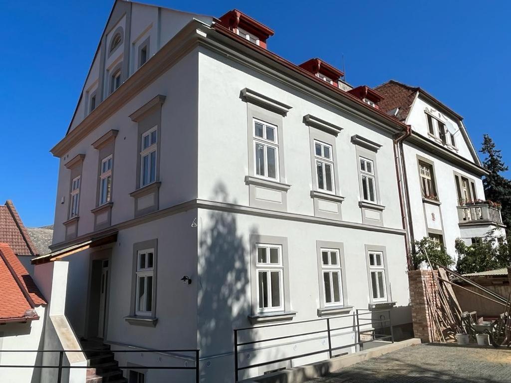 Penzion U Orloje Žatec المظهر الخارجي الصورة
